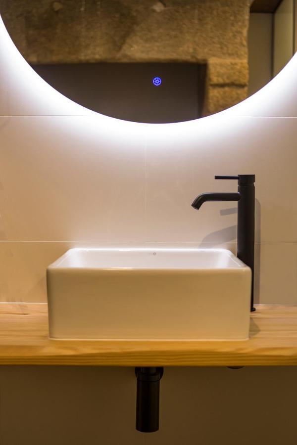 Hostal Nomade Santiago San Giacomo di Compostella Esterno foto
