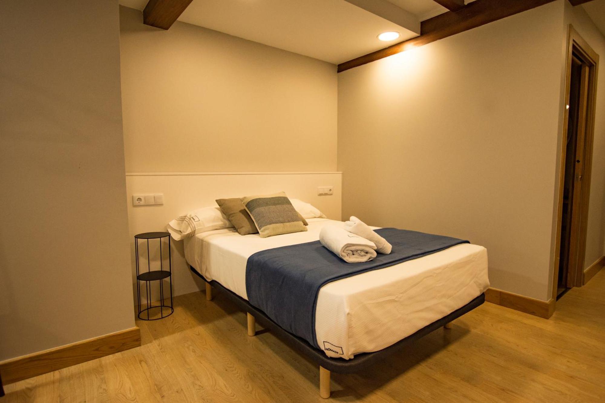 Hostal Nomade Santiago San Giacomo di Compostella Esterno foto